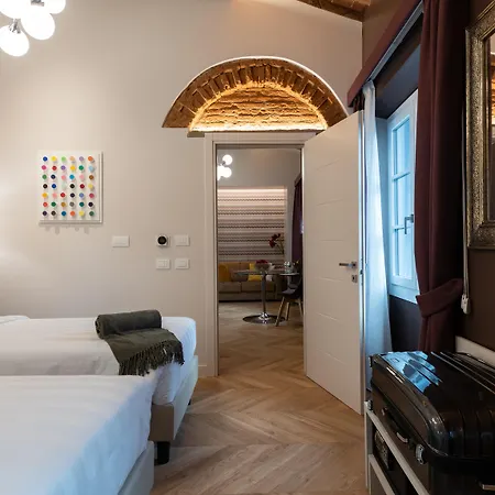 Kairos By Art Apartahotel