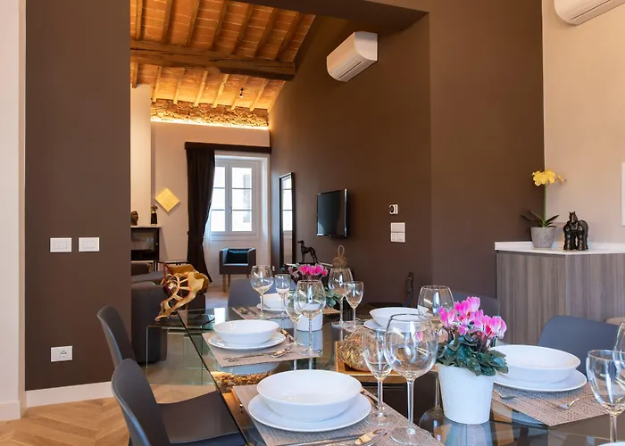 Kairos By Art Apartahotel 4*